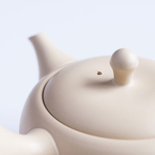 White Tokoname Tea Pot Close Up